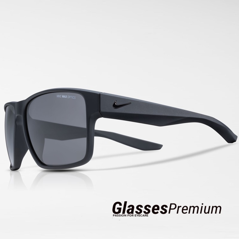 Nike Essential Chasser